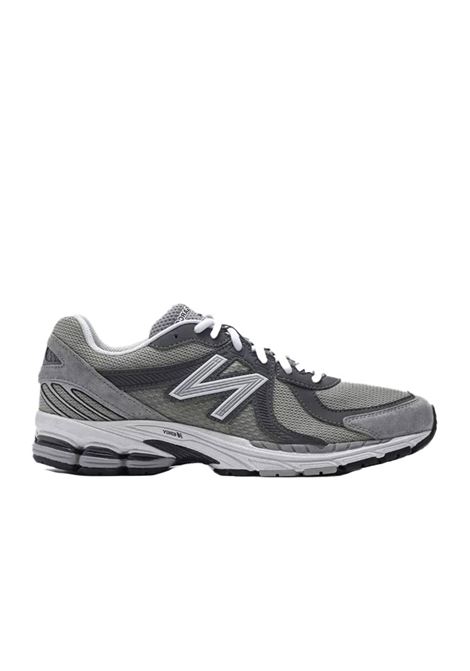 Sneakers 860v2 in grigio  Comme des Garçons HOMME x New Balance - uomo COMME DES GARCONS HOMME X NEW BALANCE | HNK1021